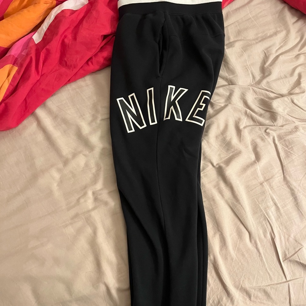 Nike air sweatpants